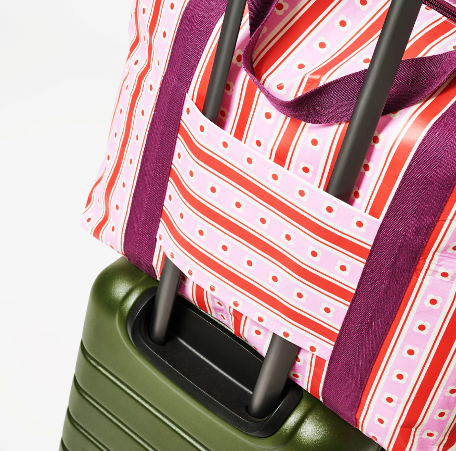 Zip Medium Tote - Wallpape